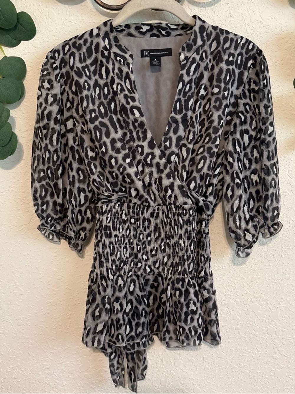 Y2K Silk Leopard Print Tie-Back Top💕